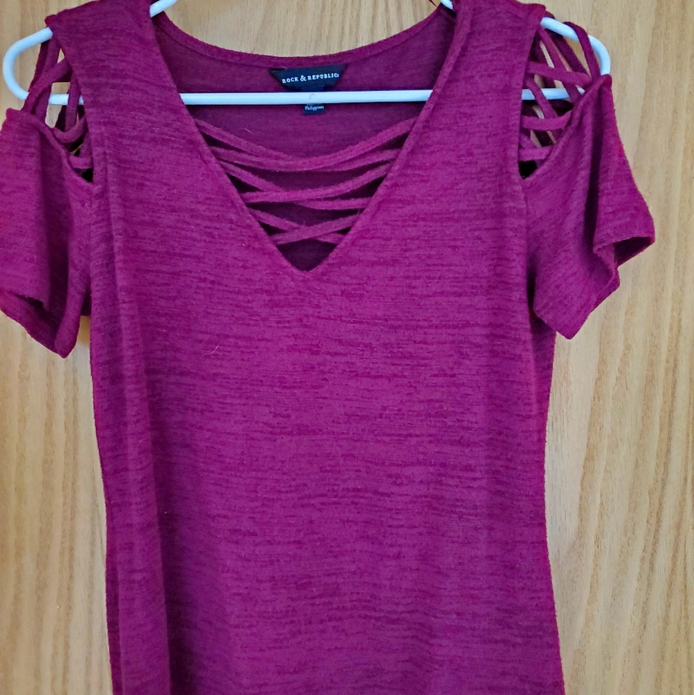 Short-Sleeved Sweater